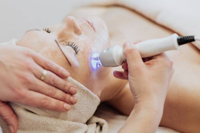 How Non-Surgical Skincare is Transforming Denver’s Med Spa Scene How Non Surgical Skincare is Transforming Denvers Med Spa Scene